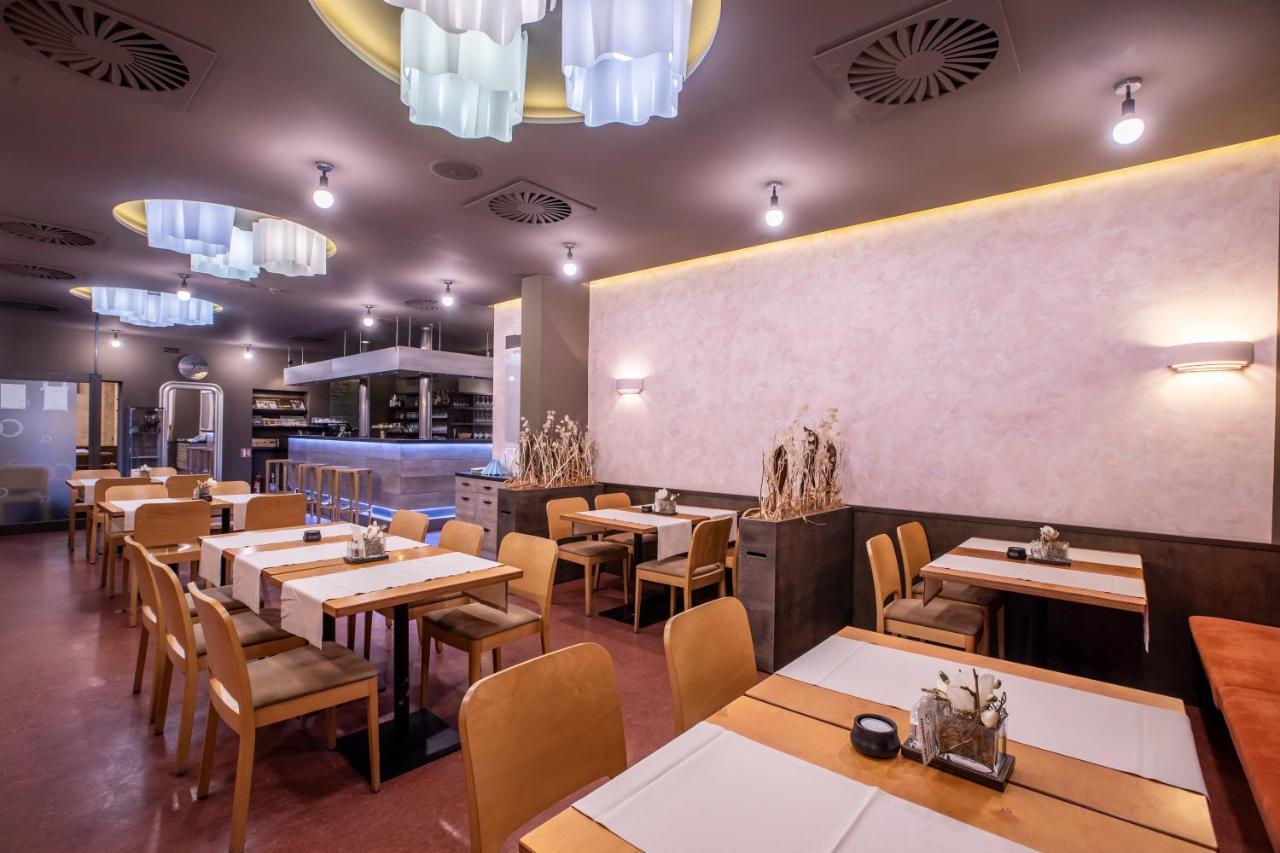 Hotel Olberg Olomučany Kültér fotó